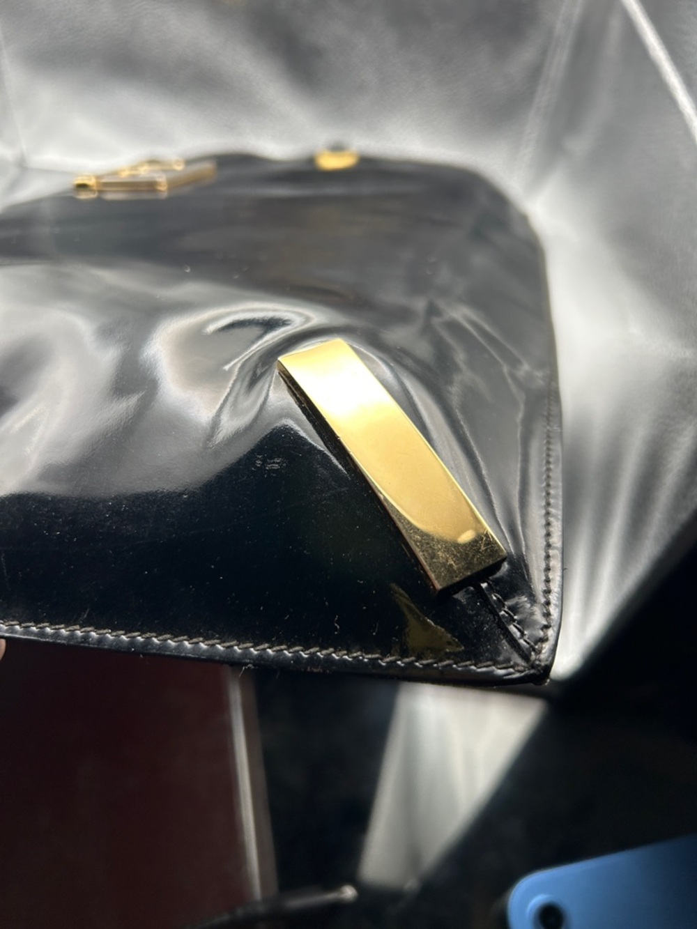 Fendi Black Patent Tote Bag with pouch - Picture 9 of 17